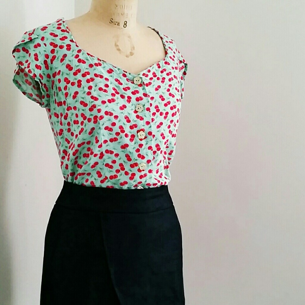 Ditsy Cherry Blouse - button up top