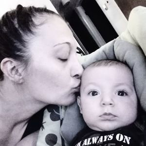 Meet your Posher, Cassandra