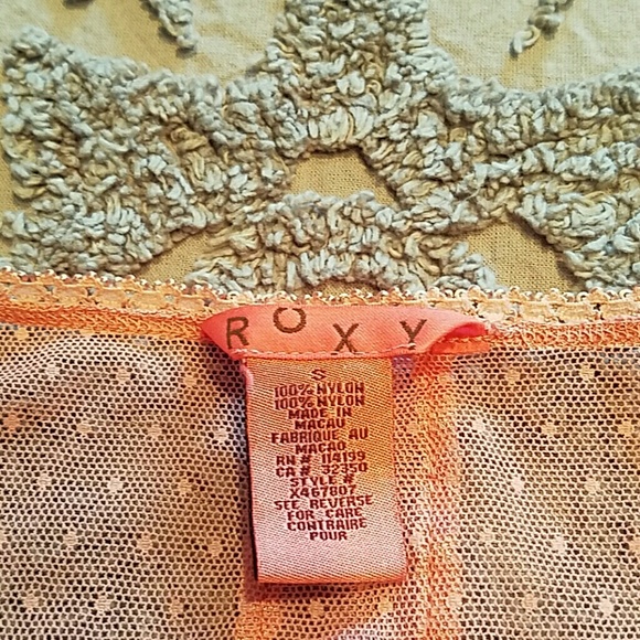 ๐HP๐Cute Roxy Top - Picture 8 of 8