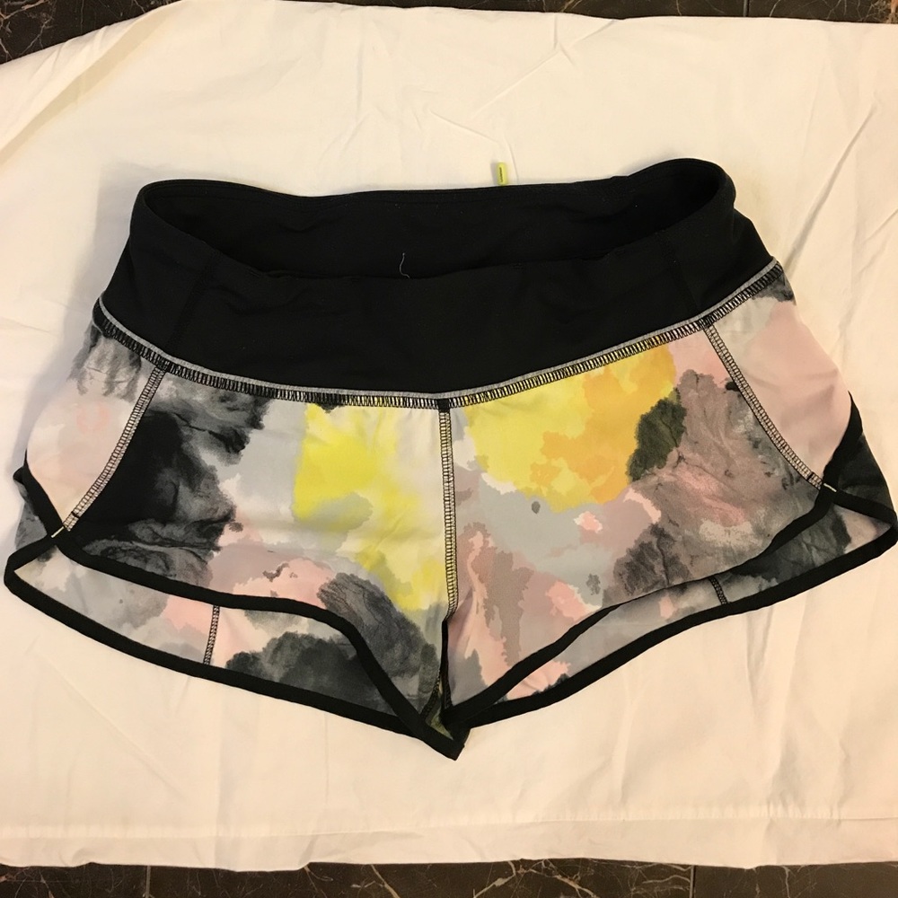 Lululemon speed shorts size 4