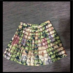 Sold ✅ ZARA flora skirt size XS