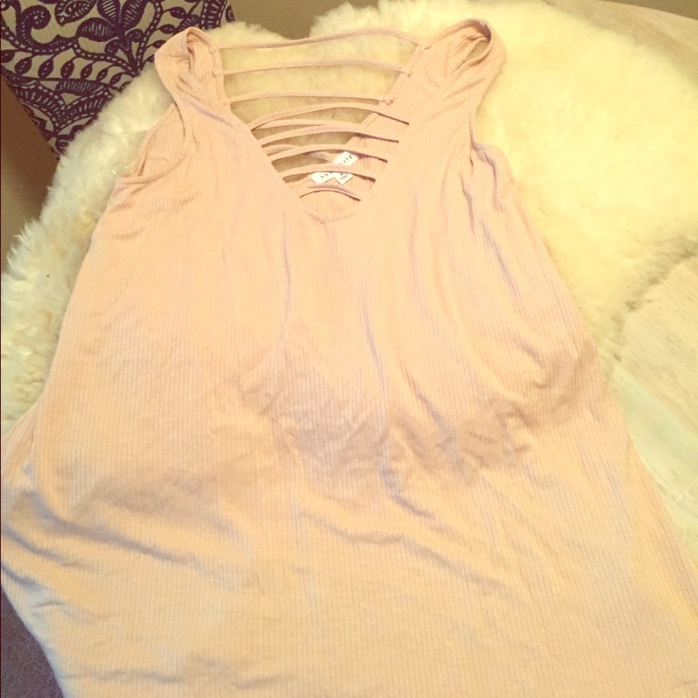 Socialite blush tank brand new with tags