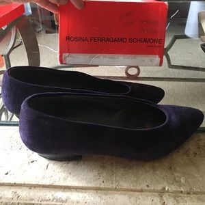 Ferragamo Dark purple suede 1" heel made in ITALY