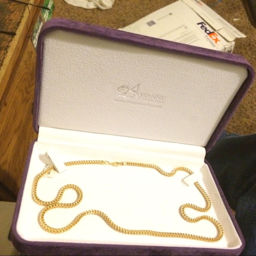 Avianne and co. 26in. 10kt gold Franco chain