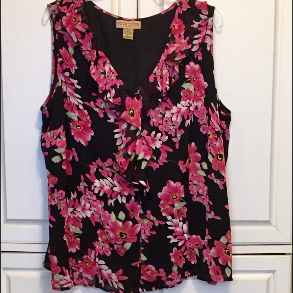 Pretty Flowery Sleeveless Top