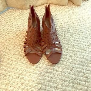 American eagle wedges