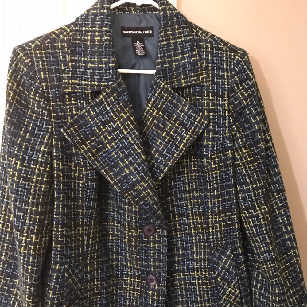 Ladies patterned suit