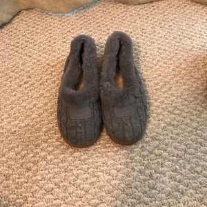 Slippers
