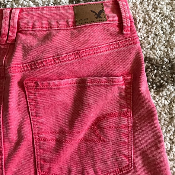EUC AEO High Waisted Denim Shorties - Picture 5 of 5
