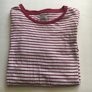 Red &White Stripes Crew Neck Shirt w/ 3/4  sleeve