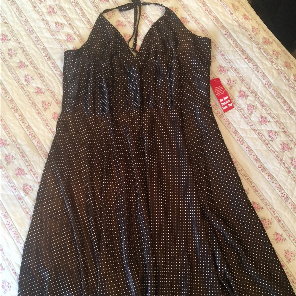 24W Silky Polka Dot Halter Dress