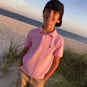 Meet your Posher, Carter