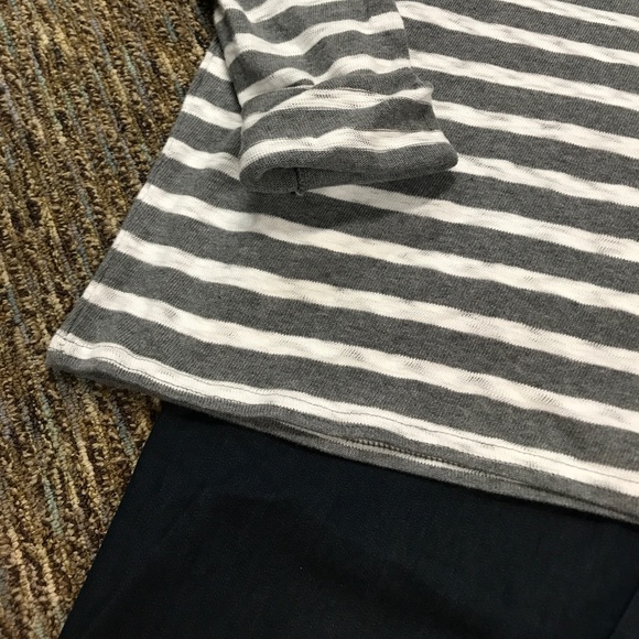 Crop Lightweight Sweater - Picture 5 of 8