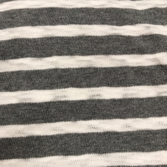 Crop Lightweight Sweater - Picture 7 of 8