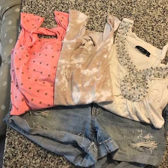 Victoria's Secret Tops - Bundle of three Victoria's Secret tanks