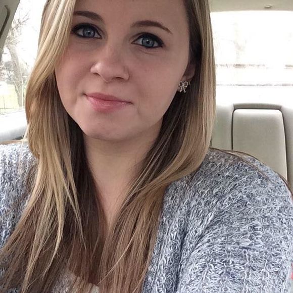 Meet your Posher, Kaylee - Picture 1 of 1