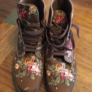 Dr Martens brown floral sneakers