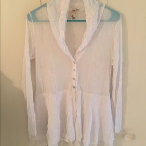 Comfy USA brand white shear top,M Comfy USA brand white shear top,M