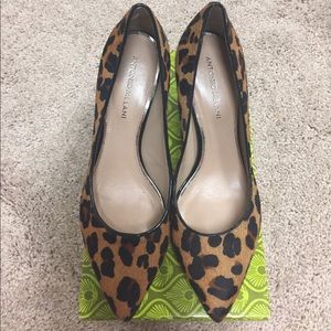 Antonio Melani leopard print pumps