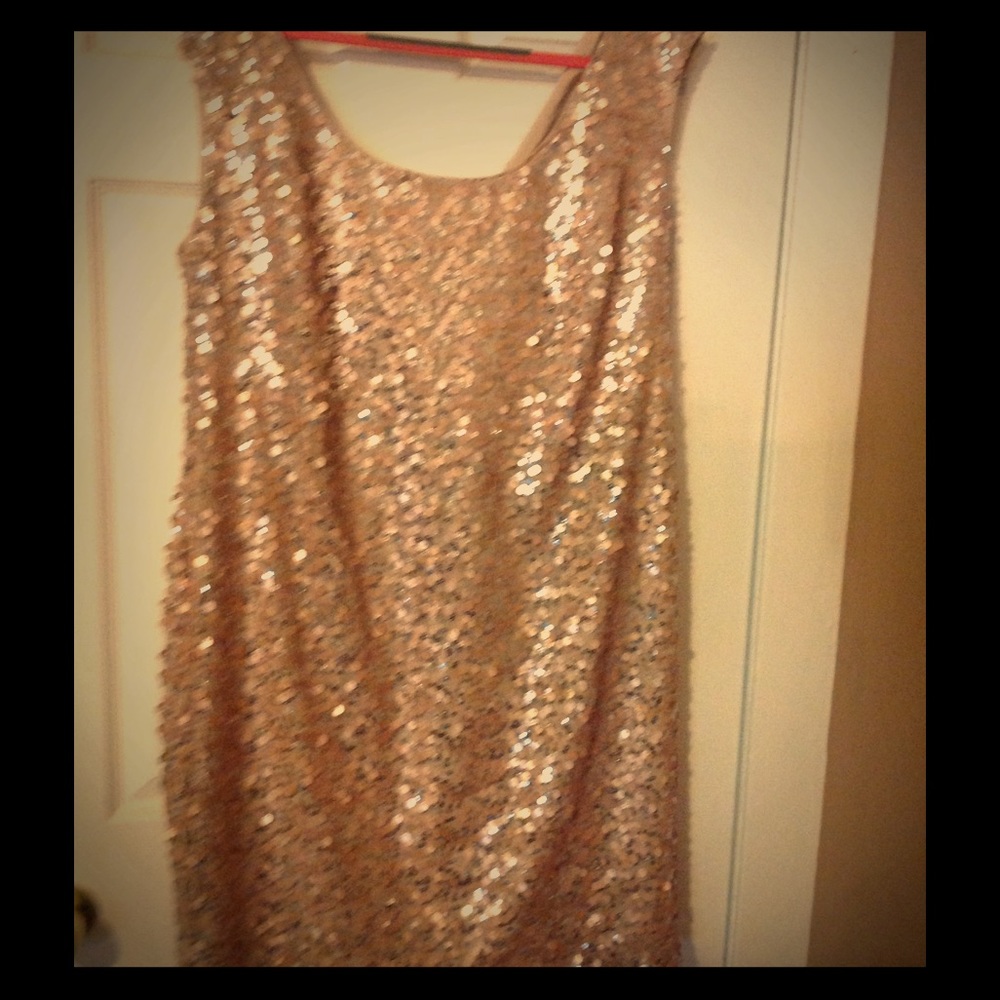 Women's plus size sequin dress - Picture 1 of 3