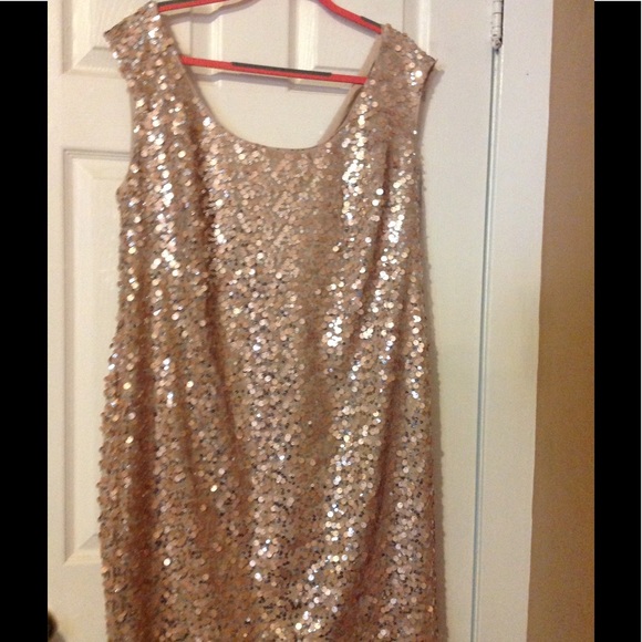 Women's plus size sequin dress - Picture 2 of 3