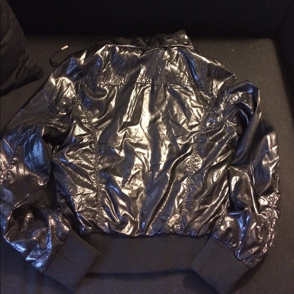 NWOT Black Lightweight Jacket - Picture 4 of 4