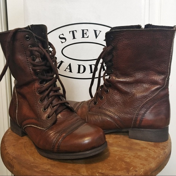 Steve Madden Shoes - Steve Madden Cognac Brown Troopa