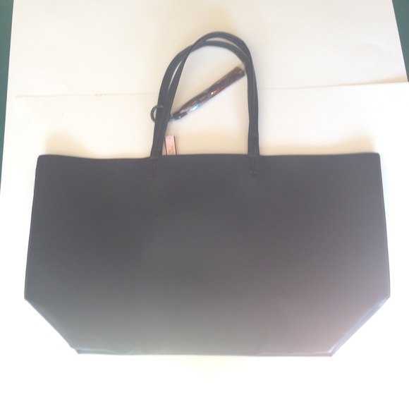 Victoria’s Secret tote bag, NWT 75.00!!! - Picture 2 of 4