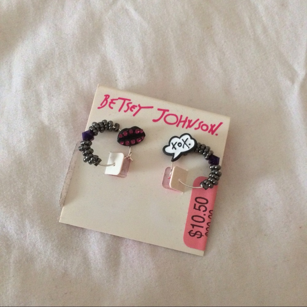 Betsy Johnson Earings
