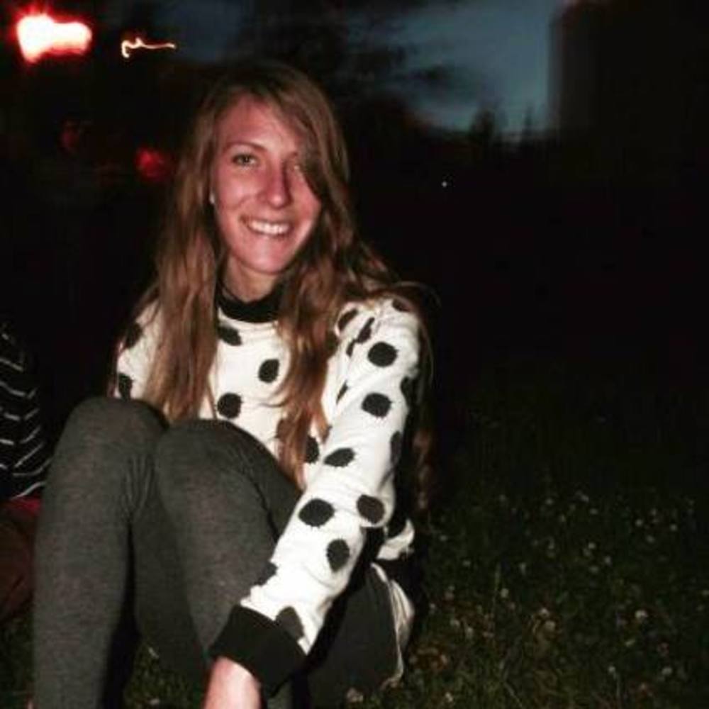 Meet your Posher, Emilia