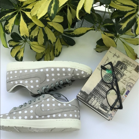 Tennis Classic Ultra PRM "Coastal Grey" WMNS - Picture 2 of 6