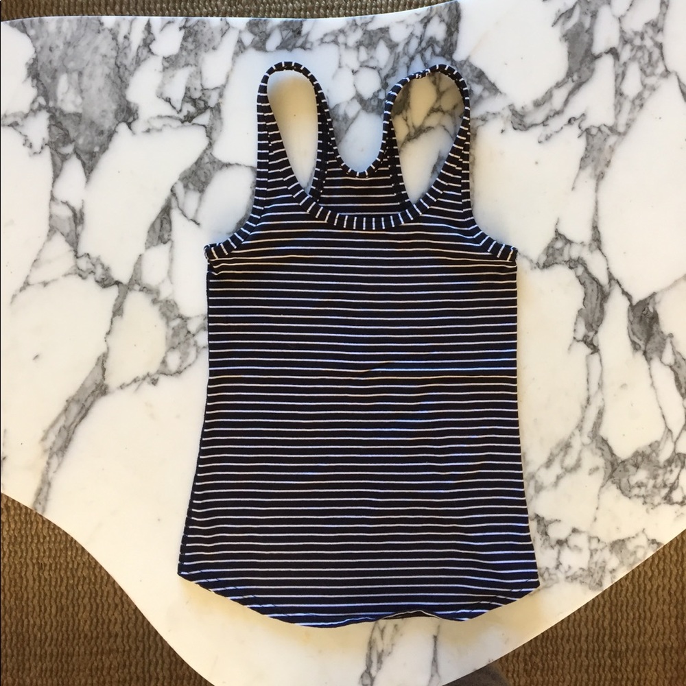 Lululemon racerback workout top