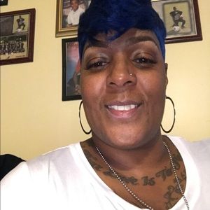 Meet your Posher, Rhonda