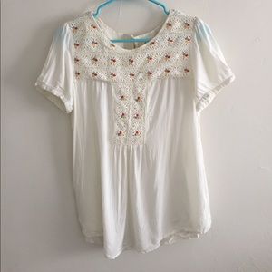 BOUTIQUE Embroidered top