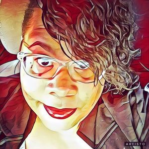 Meet your Posher, Geneva