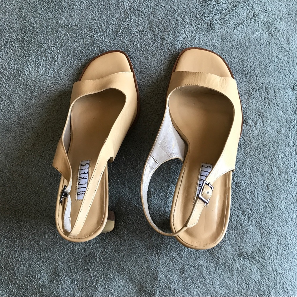 Nude Heels by Nickels