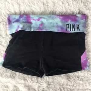 VS Pink Yoga short