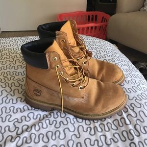Classic Timberland Women's Boots