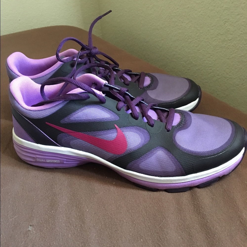 🚫SOLD🚫Nike Purple Sneakers