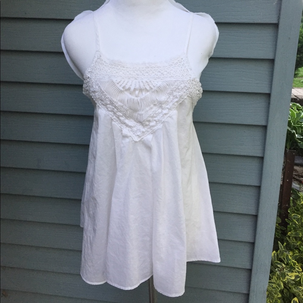 VICTORIAS'S SECRET baby doll top.