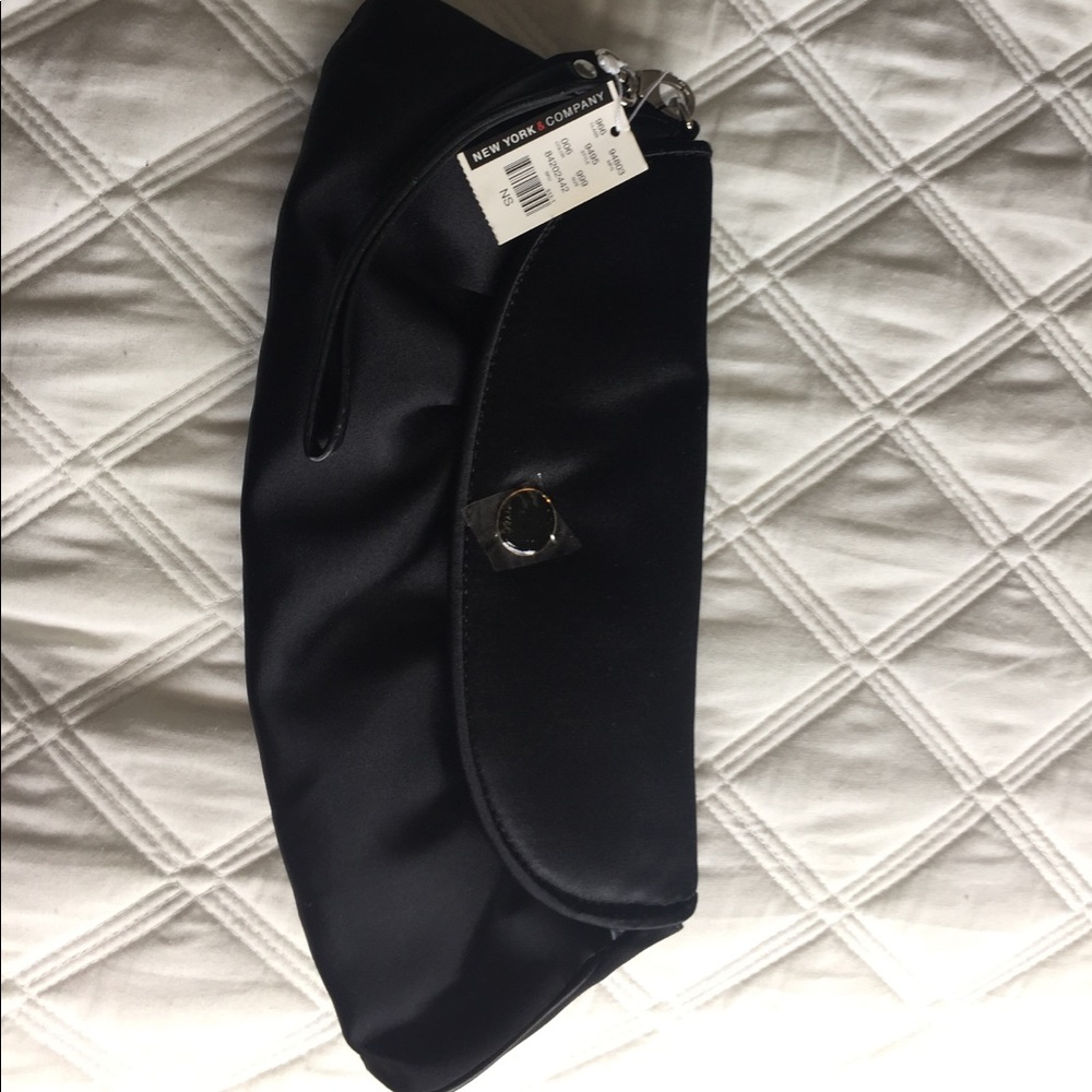 New York & Co clutch