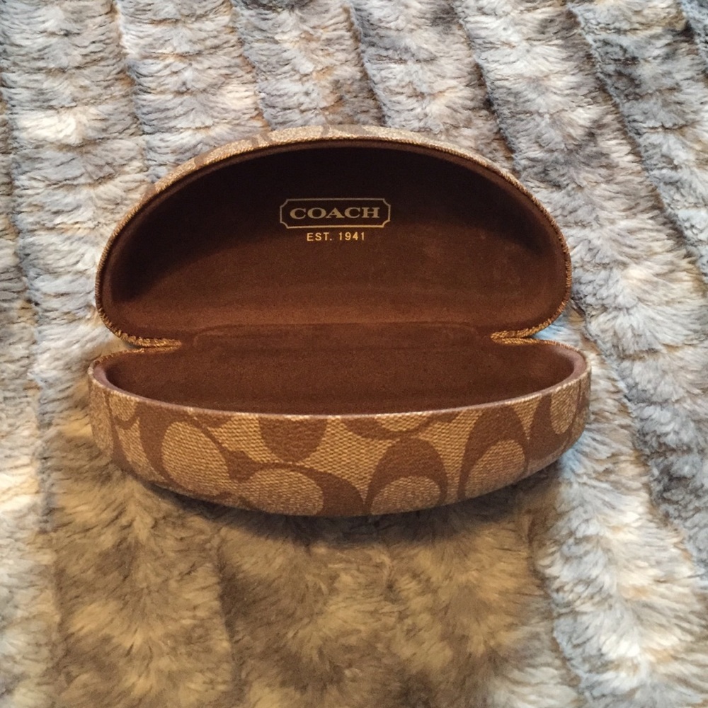Price drop!! Sunglasses case