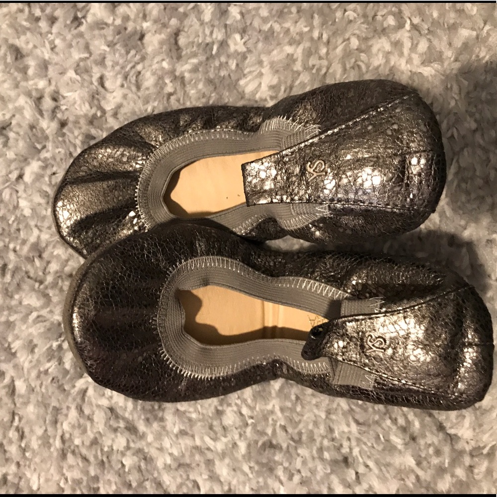 Yosi Samra Foldable Ballet Flat