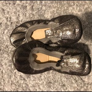 Yosi Samra Foldable Ballet Flat