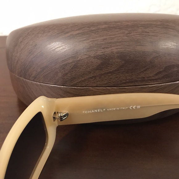 CHANEL SUNGLASSES NEVER WORN BEFORE main image 4