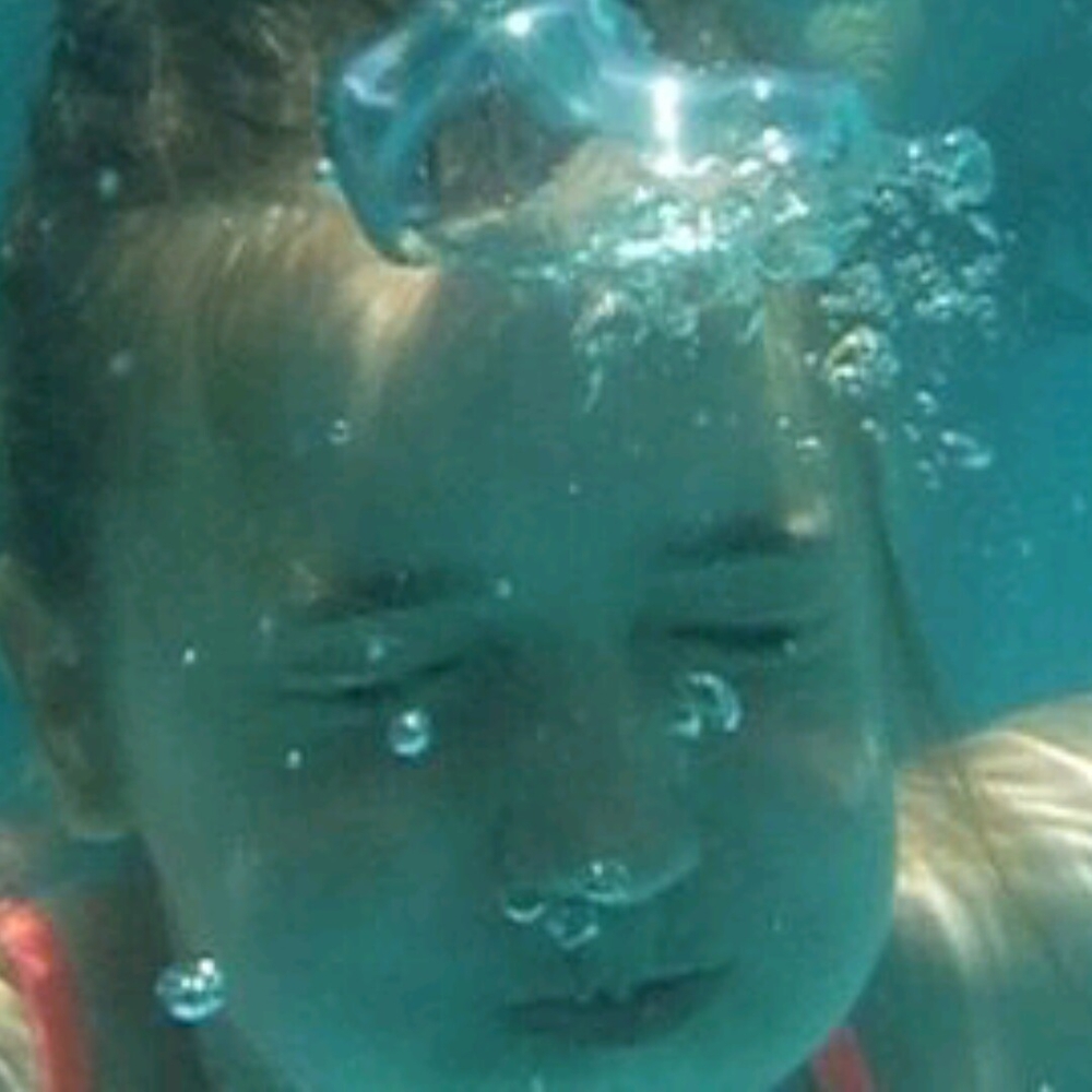 Meet your Posher, Maia