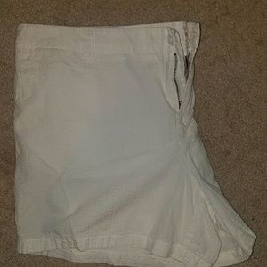 Merona 18 White Seersucker Shorts