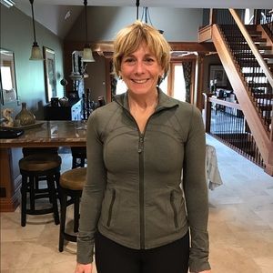 Lululemon jacket!!