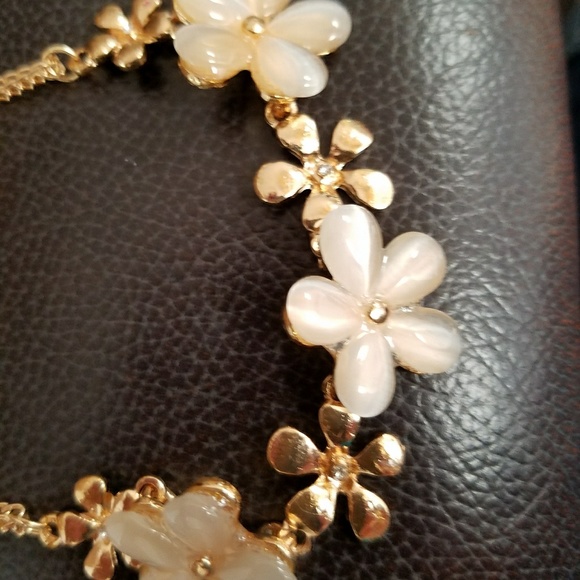 Necklace Flower Cats Eye Opal stones + Rhinestone - Picture 8 of 8