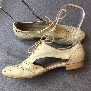 Anthro Latigo Firefly Cutout Leather Oxford